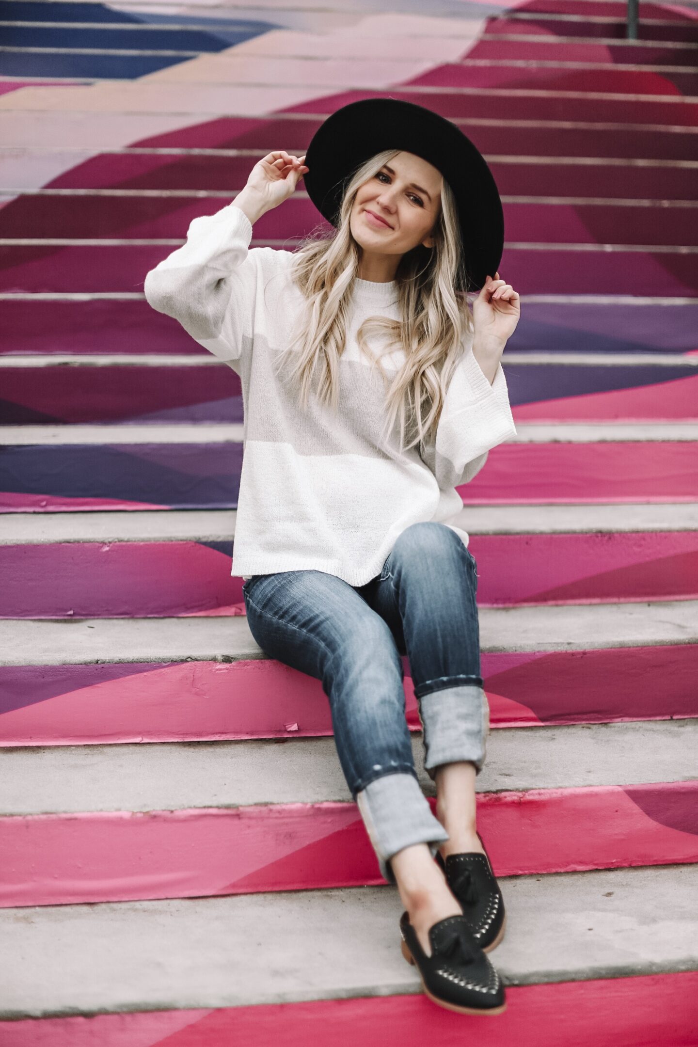 pink stairs + last minute Valentine’s Day gift ideas