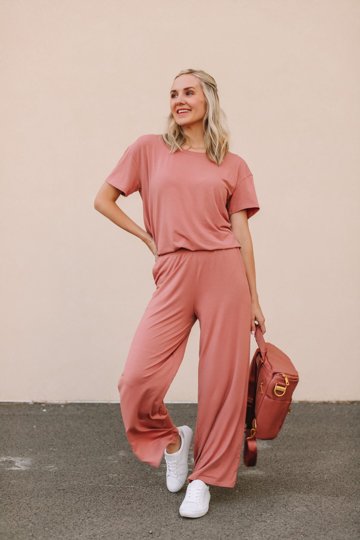3 ways to style a matching loungewear set for summer