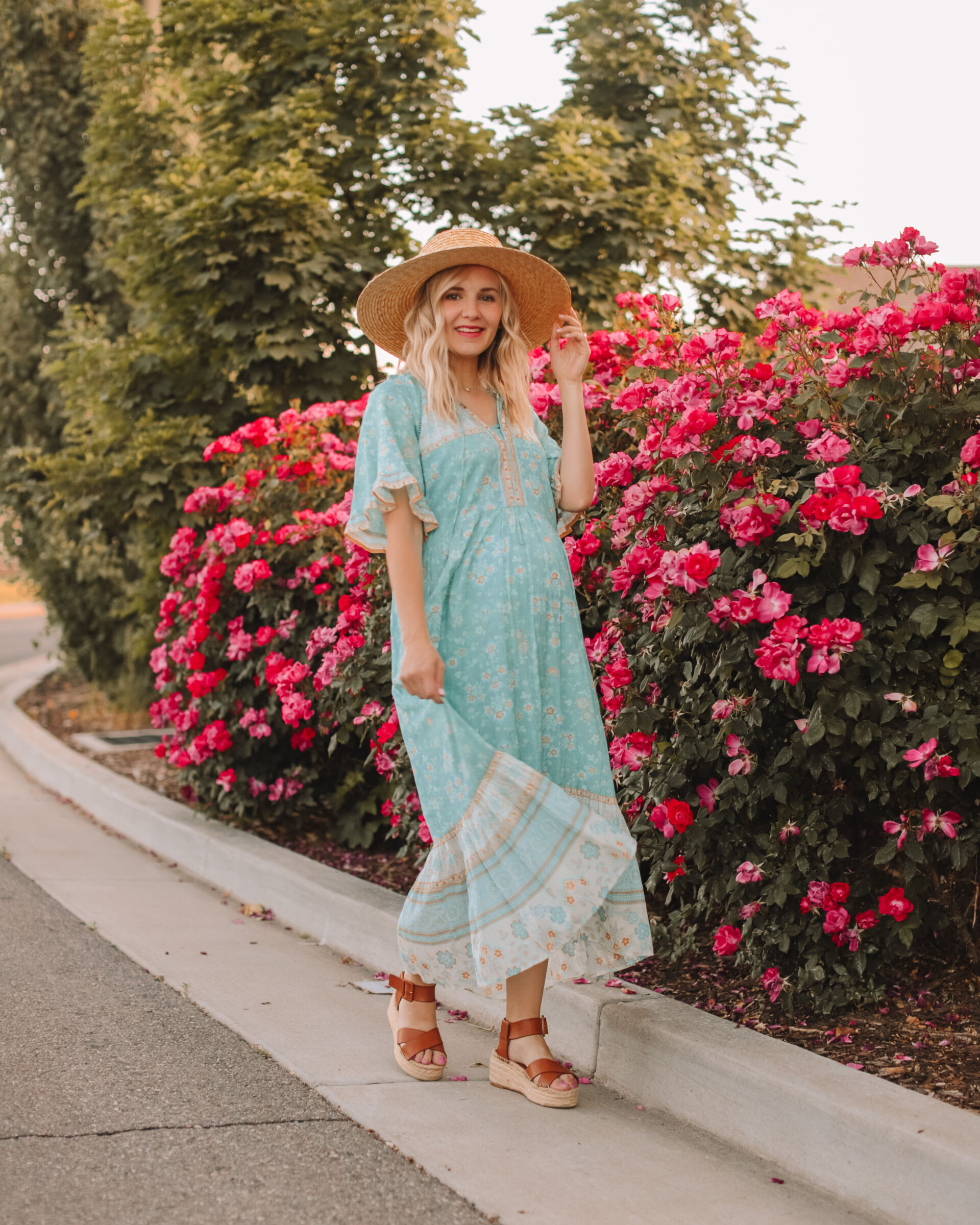 STRAW HATS + AFFORDABLE SUMMER STYLE FINDS - Stripes in Bloom